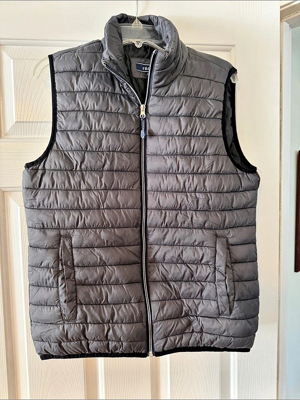 IZOD Lightweight Puffer Vest Men's Gray Size Small